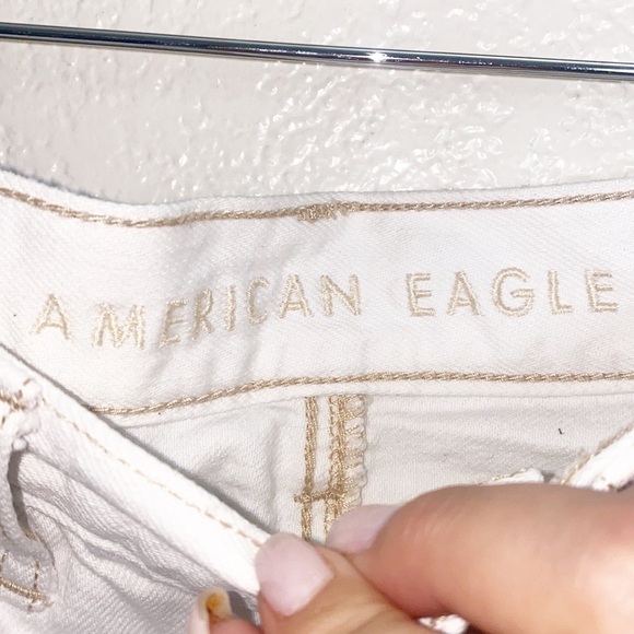 American Eagle White Distressed Cotton 90's Boyfriend Shorts - Picture 5 of 12
